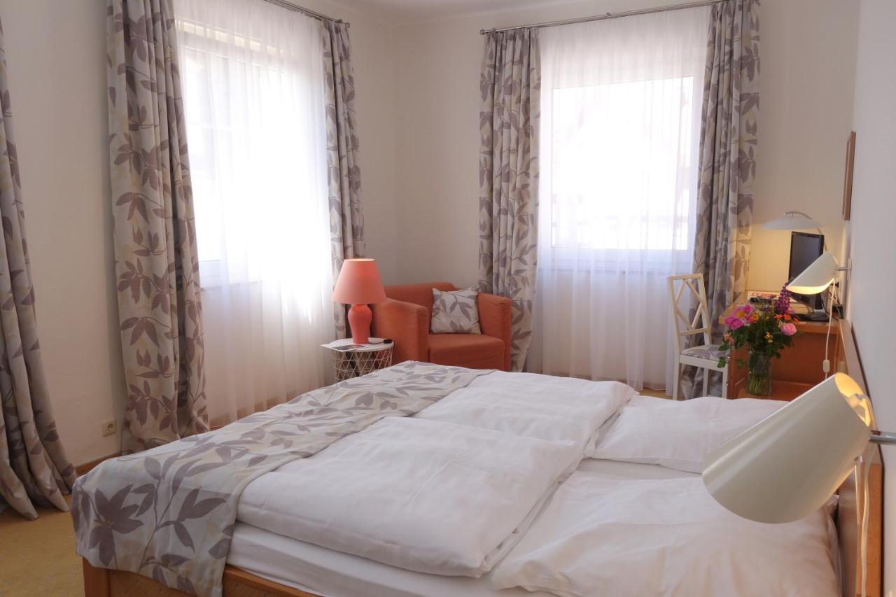 Hotel-Appartement Sonne Gersfeld Esterno foto