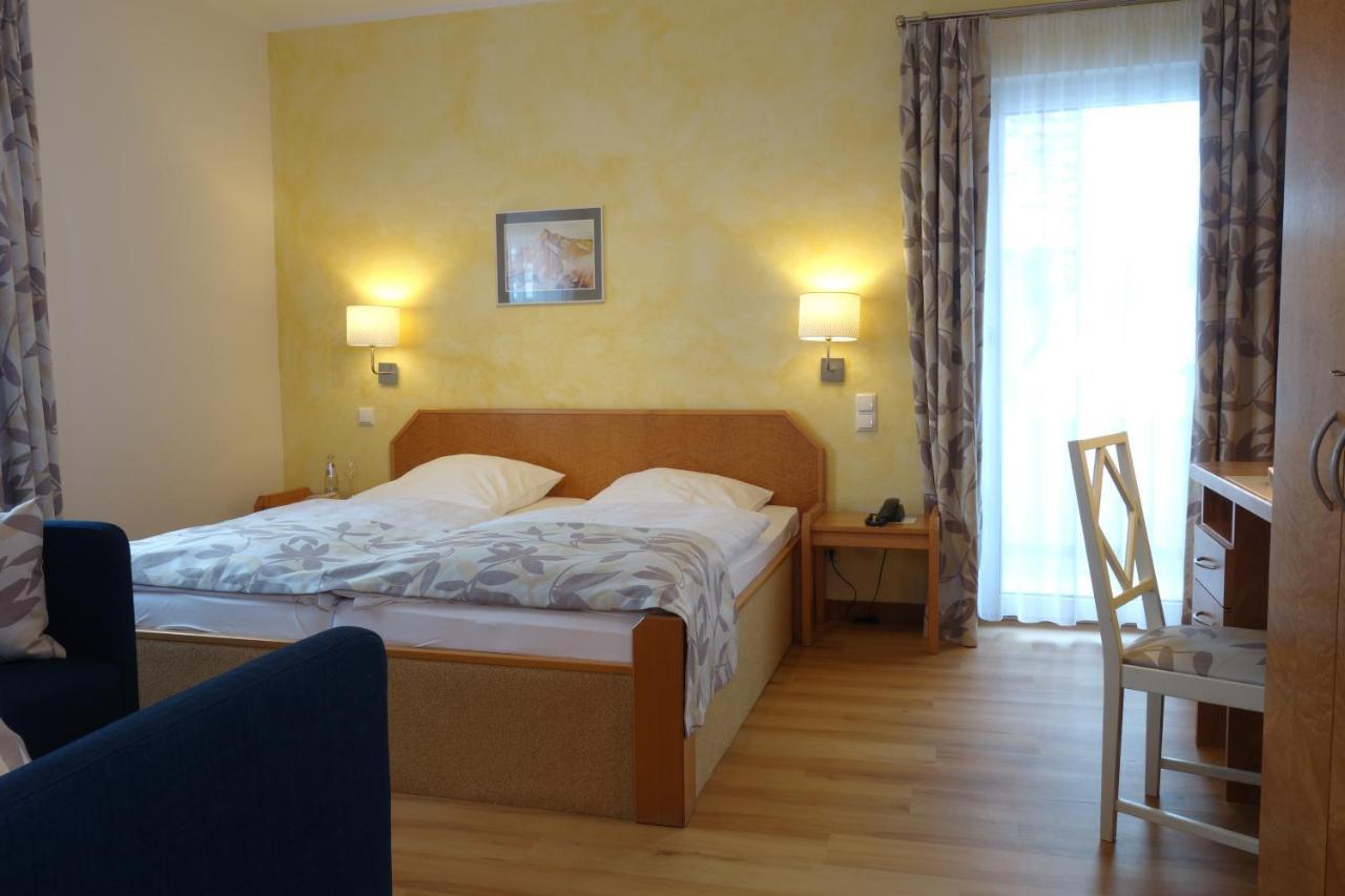 Hotel-Appartement Sonne Gersfeld Esterno foto